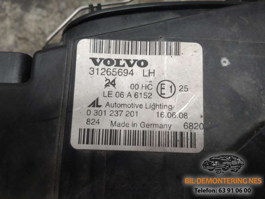 Frontlykt venstre halogen til Volvo V50 2007-2012 (Fase 2)  