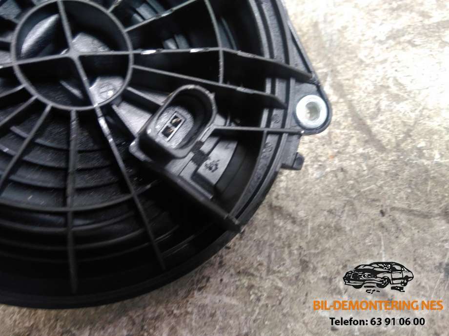 Bakluke/bakdør håndtak til VW Golf VI 2008-2012  (3C5827489F|)