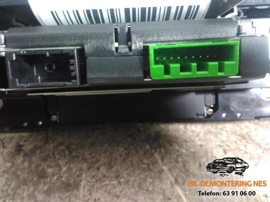 Bilstereo til Volvo XC90 2002-2006 (Type I, Fase 1)  