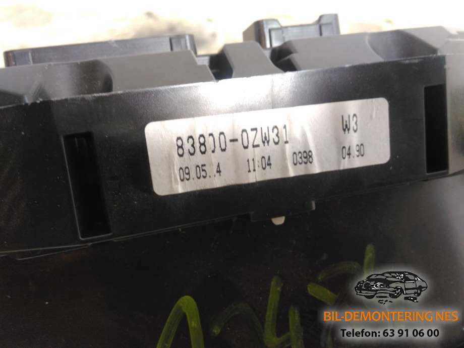 Speedometer til Toyota Auris 2013-2015 (Type II, Fase 1)  (83800-0ZW31|)