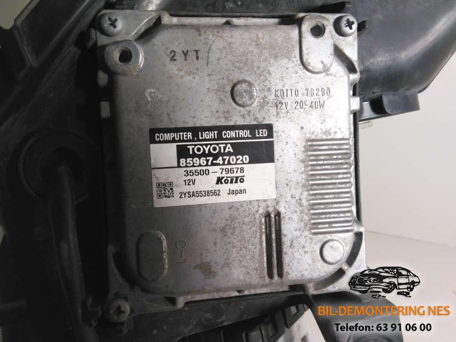 Frontlykt høyre full-LED til Toyota Prius +7 2012-2020 (Type III) (stasjonsvogn) (stasjonsvogn) (85967-47020|)