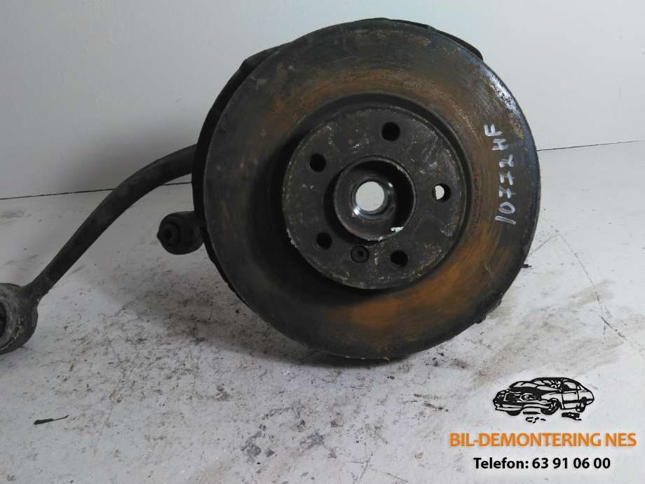 Hjulspindel høyre foran til BMW X3 2010-2017 (F25) (F25) (6855954|)