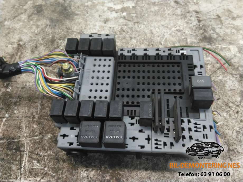 Styreenhet diverse til Volvo XC70 2001-2004 (Type I, Fase 1) (VOLVO|8633872|)