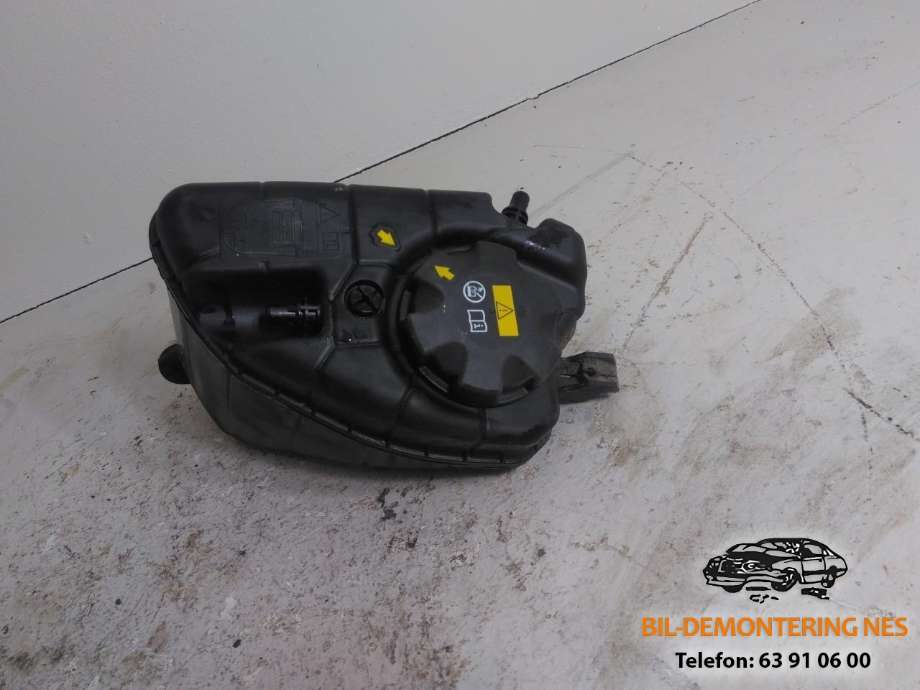Ekspansjonstank til BMW 5-Serie, 2017-->> (G30/G31) (G30/G31) (9884859)