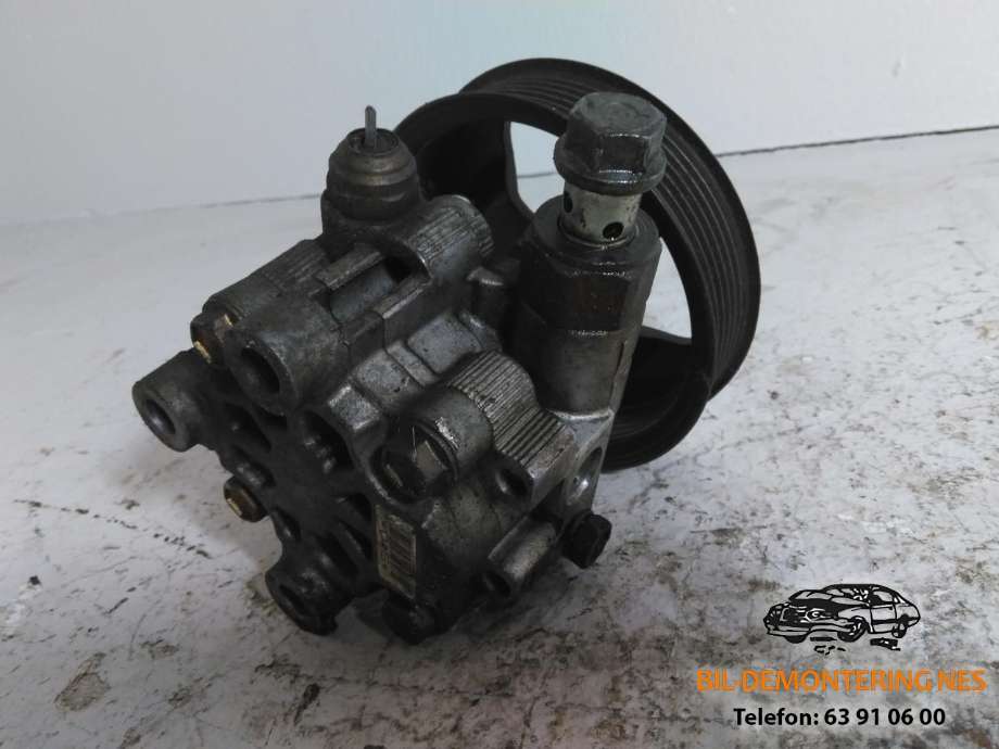 Servo pumpe mekanisk til Toyota RAV4 2000-2006 (Type II)  
