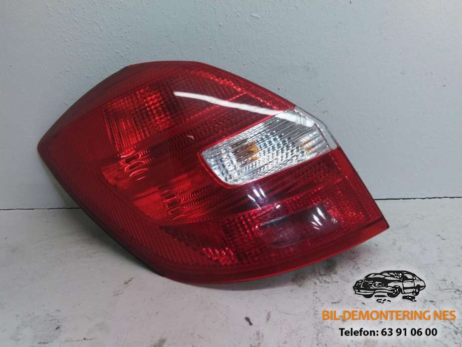 Baklykt venstre til Škoda Fabia, 2010-2014 (Type II, Fase 2)  