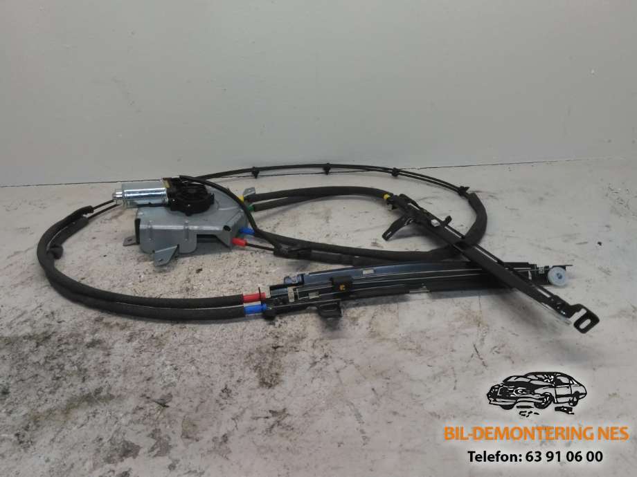 Takluke motor til BMW 5-Serie, 2010-2017 (F10/F11) (F10/F11) (9929003826-03)