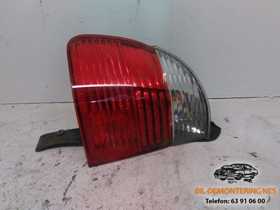 Baklykt venstre ytre til BMW 5-Serie, 1996-2003 (E39) (E39) (6 902 531)