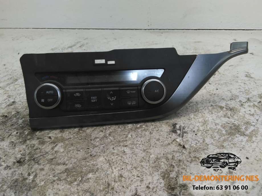 Varmeapparat betjening til Toyota Auris, 2013-2015 (Type II, Fase 1)  (55900-02380)