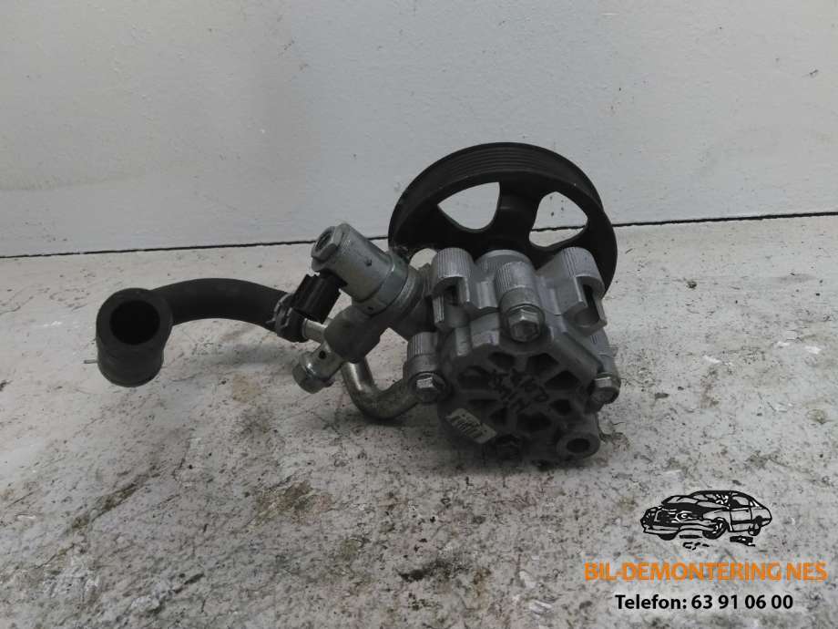 Servo pumpe mekanisk til Toyota Hilux 2016-2020  