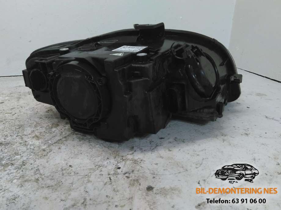 Frontlykt venstre xenon til Audi A4 2004-2008 (Type III) (B7) (B7) (8E0941003BM|)