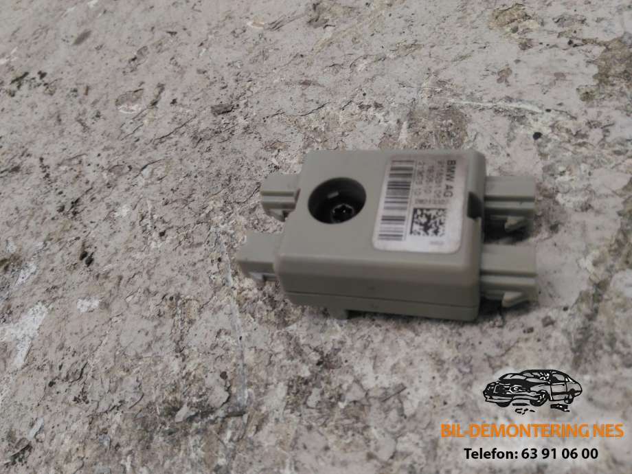 Antenne forsterker til BMW 7-Serie, 2009-2015 (F01/F02/F03/F04) (F01/F02/F03/F04) (9118261 06)
