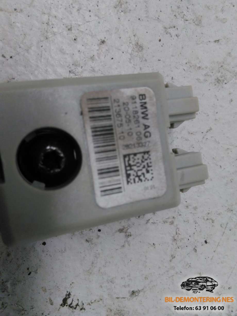 Antenne forsterker til BMW 7-Serie 2009-2015 (F01/F02/F03/F04) (F01/F02/F03/F04) (9118261 06|)
