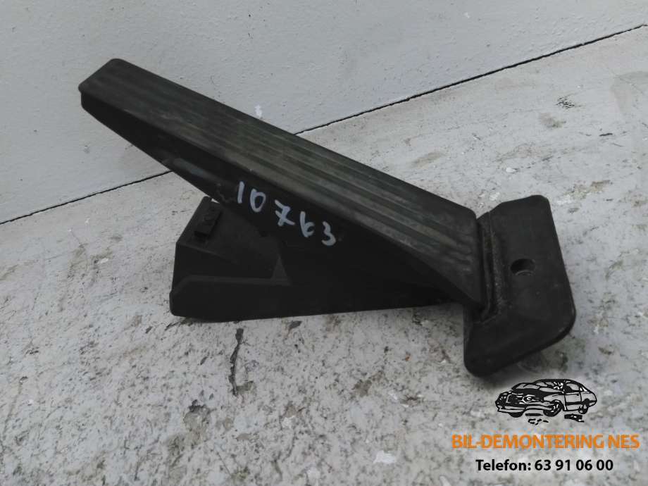 Pedal gass til BMW 7-Serie, 2009-2015 (F01/F02/F03/F04) (F01/F02/F03/F04)