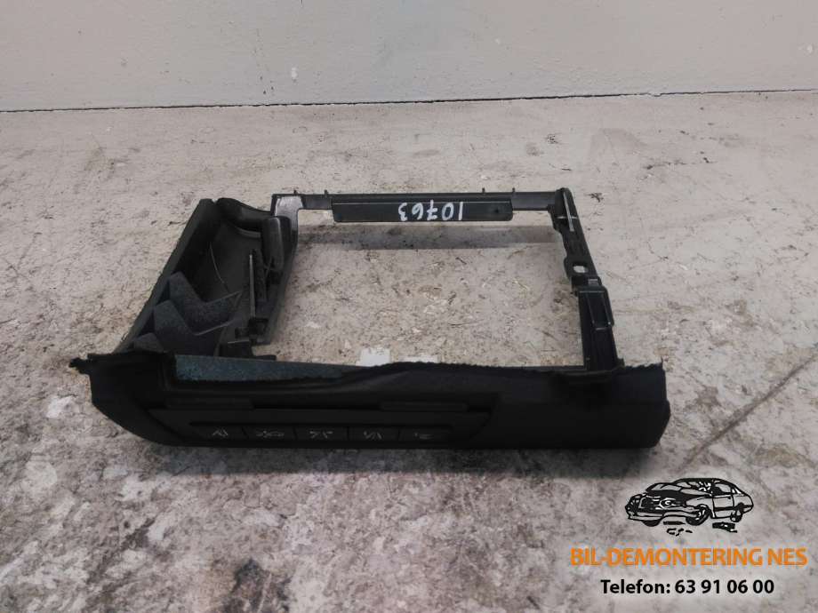 Bryter diverse til BMW 7-Serie 2009-2015 (F01/F02/F03/F04) (F01/F02/F03/F04) (87855281|)