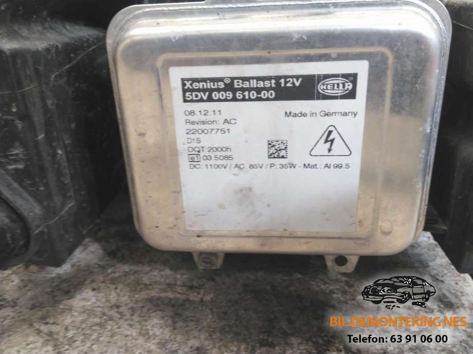 Frontlykt venstre xenon til Škoda Octavia 2009-2013 (Type II, Fase 2)  (5DV 009 610-00|7L6 941 329 B|)