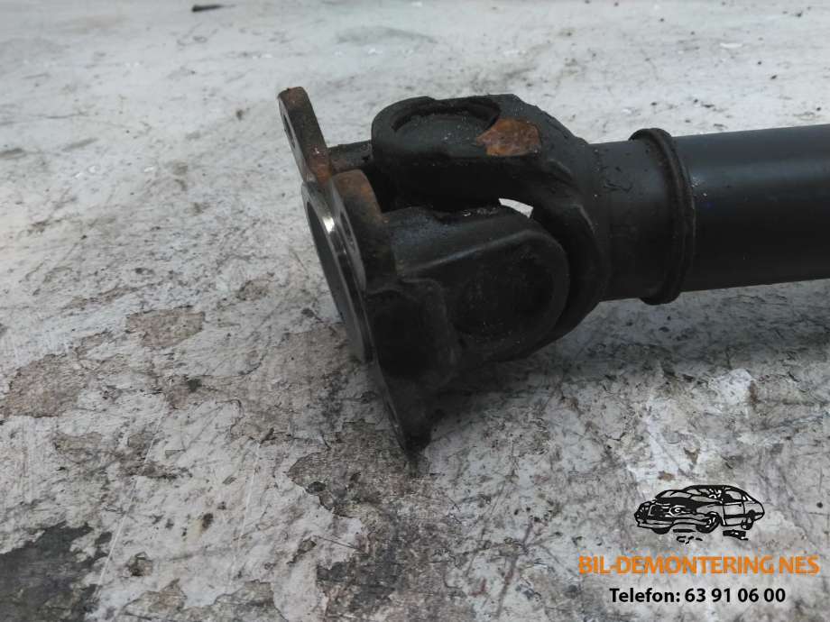 Mellomaksel fremre til BMW X3 2010-2017 (F25) (F25) (8605867|)