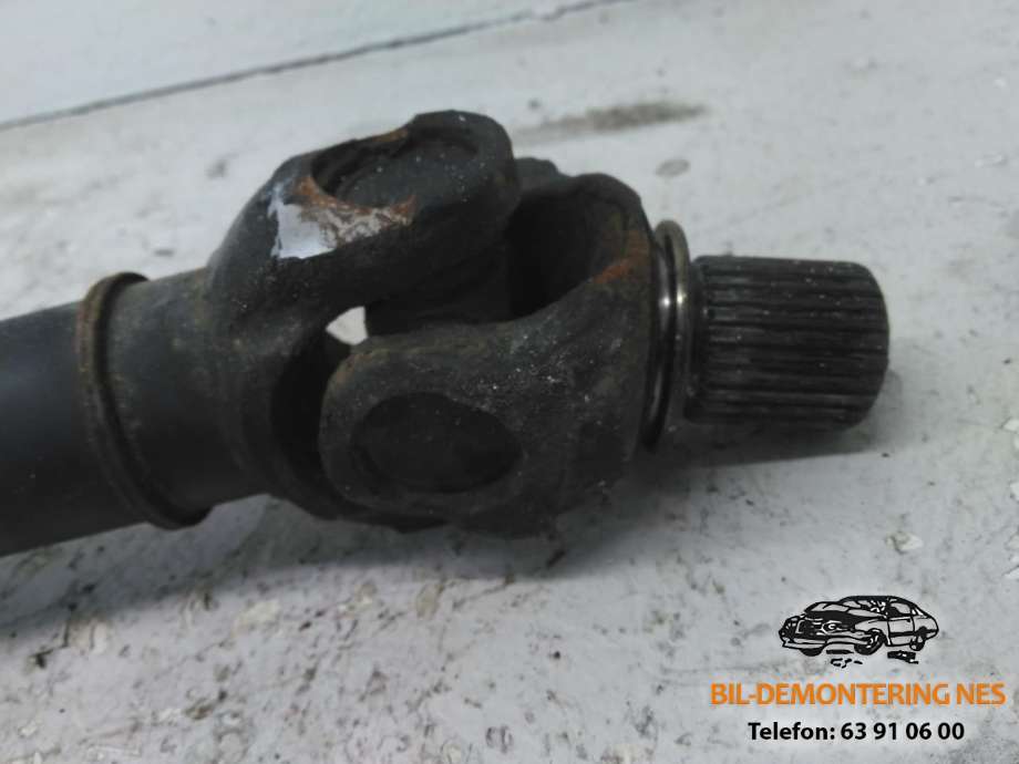 Mellomaksel fremre til BMW X3 2010-2017 (F25) (F25) (8605867|)