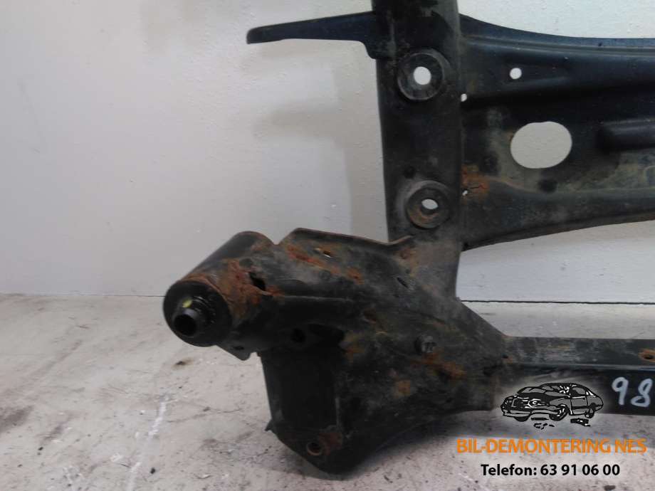 Travers foran hoved til BMW X3 2010-2017 (F25) (F25) 