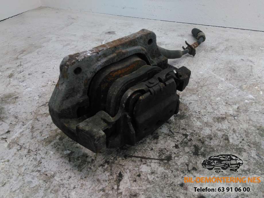 Bremsecaliper venstre foran til BMW X5 2007-2013 (E70) (E70) 