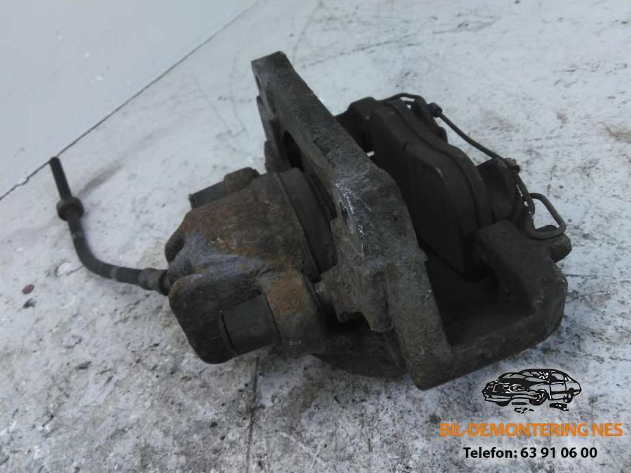 Bremsecaliper høyre foran til Volvo XC70 2005-2007 (Type I, Fase 2)  