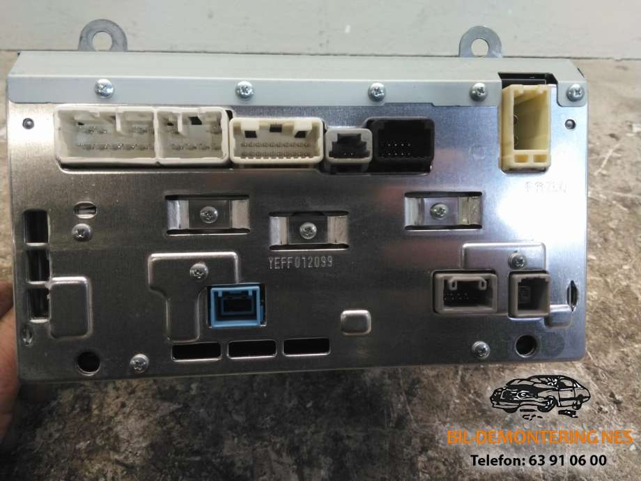 Bilstereo navigasjon til Toyota Avensis 2009-2015 (Type III, Fase 1)  (86113-60V640|)