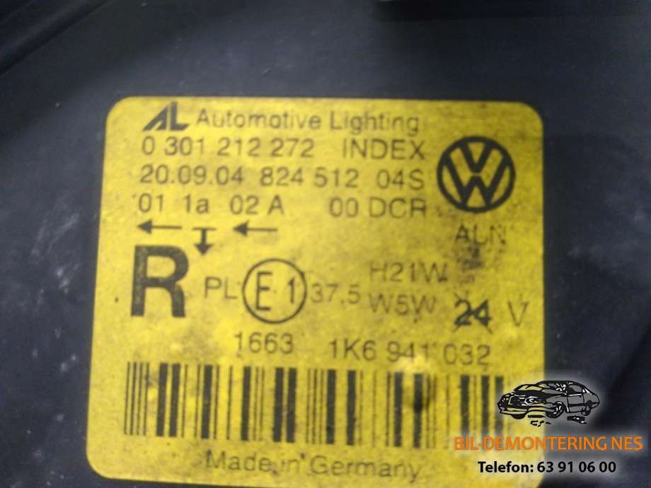 Frontlykt høyre xenon til VW Golf V, Combi 2003-2008  (0 301 212 272|1 307 329 090|)