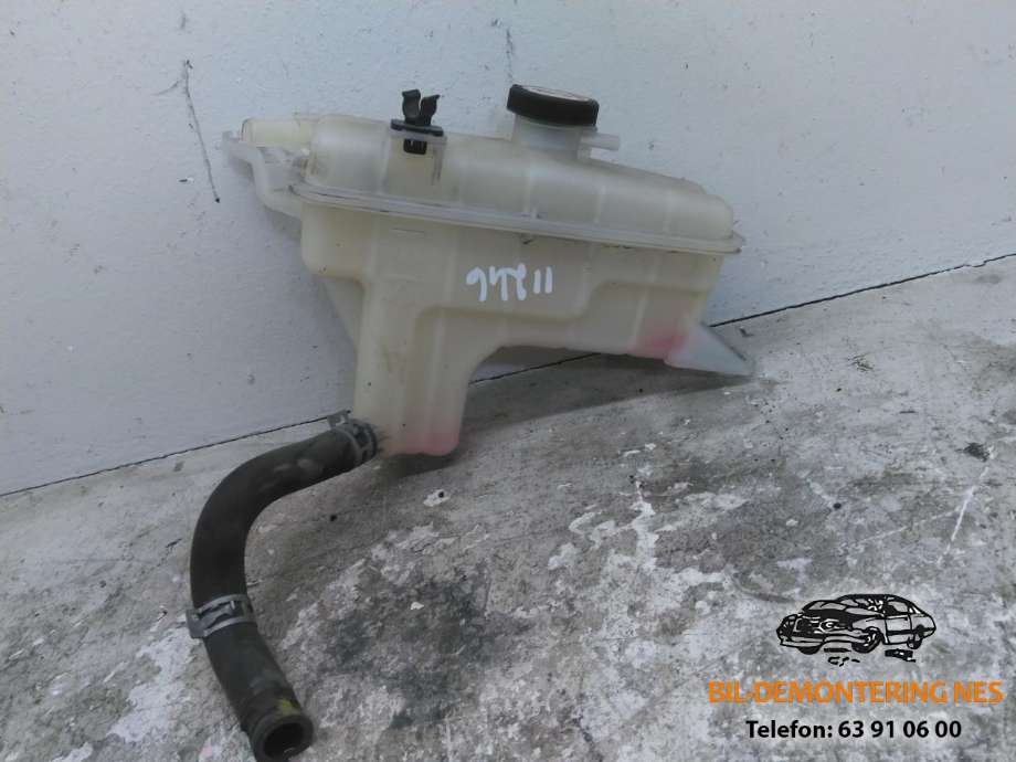 Ekspansjonstank til Toyota RAV4, 2013-2015 (Type IV, Fase 1)  