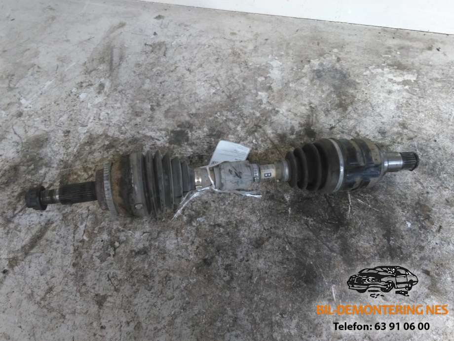 Drivaksel venstre foran, diesel/manuell til Toyota Verso 2004-2009 (Type II)