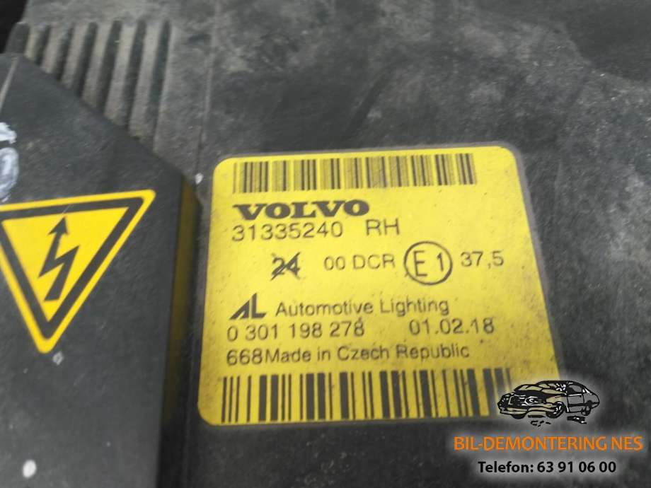 Frontlykt høyre xenon til Volvo V50 2004-2007 (Fase 1)  (31335240|)