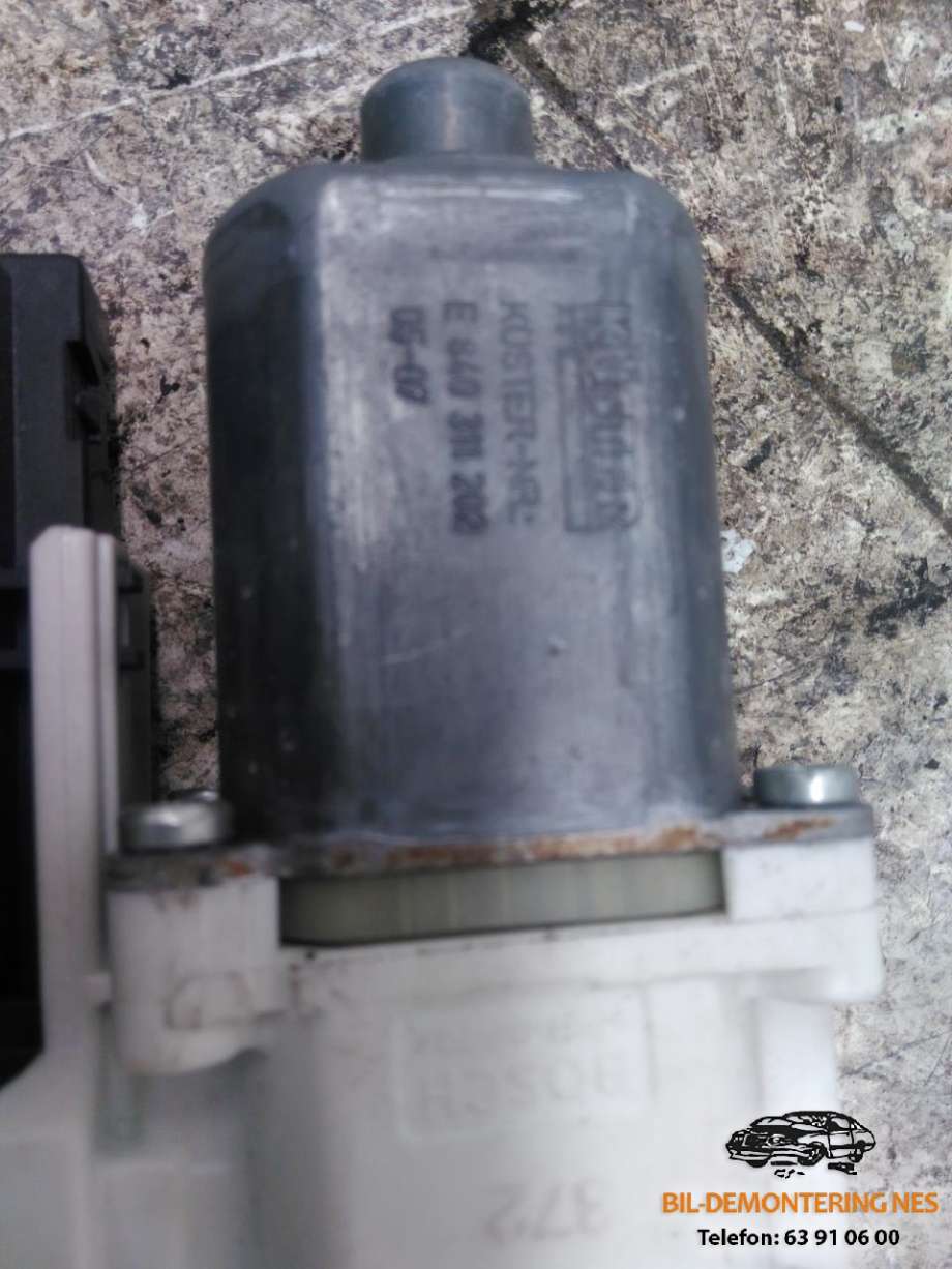 Ruteheis, kun motor, høyre foran til Audi A3 2003-2008 (Type II, Fase 1)  (E 840 311 202|)