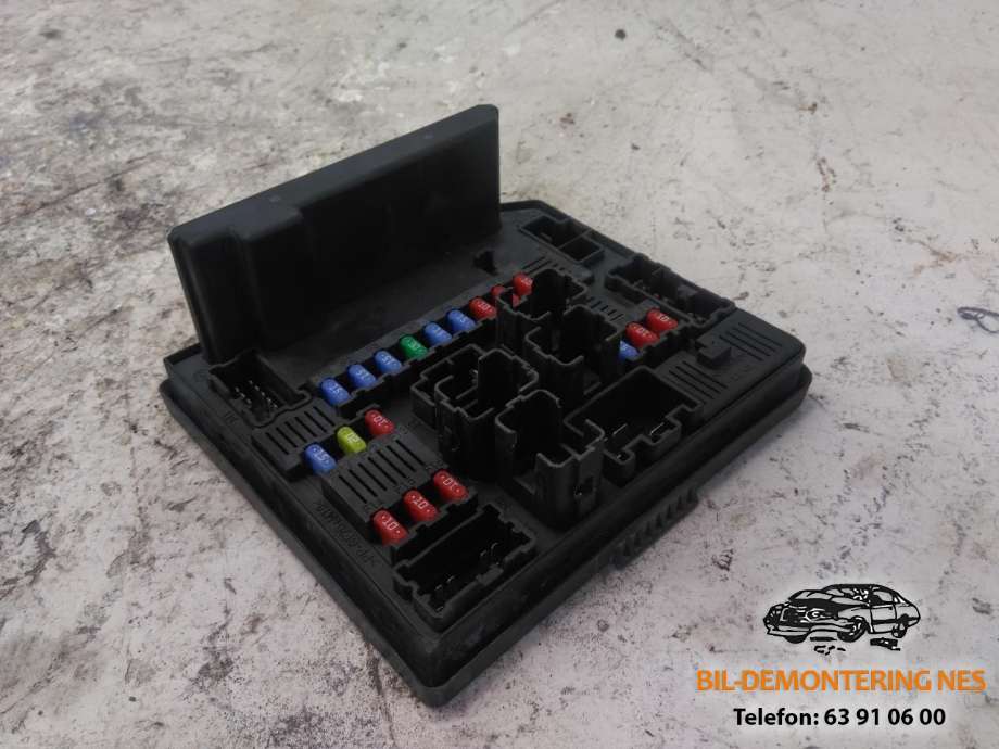 Sikringsboks til Nissan Qashqai 2007-2010 (Type I, Fase 1) (284B7 JD02A|)