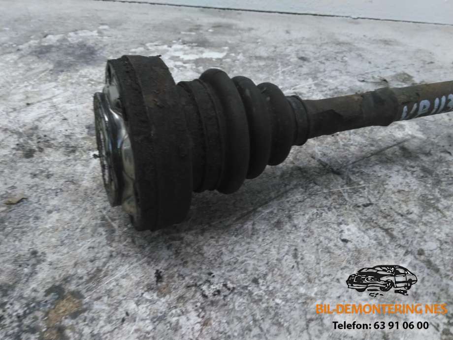 Drivaksel venstre bak, diesel/automat til BMW 3-Serie 2005-2011 (E90/E91/E92/E93) (E90/E91/E92/E93) 
