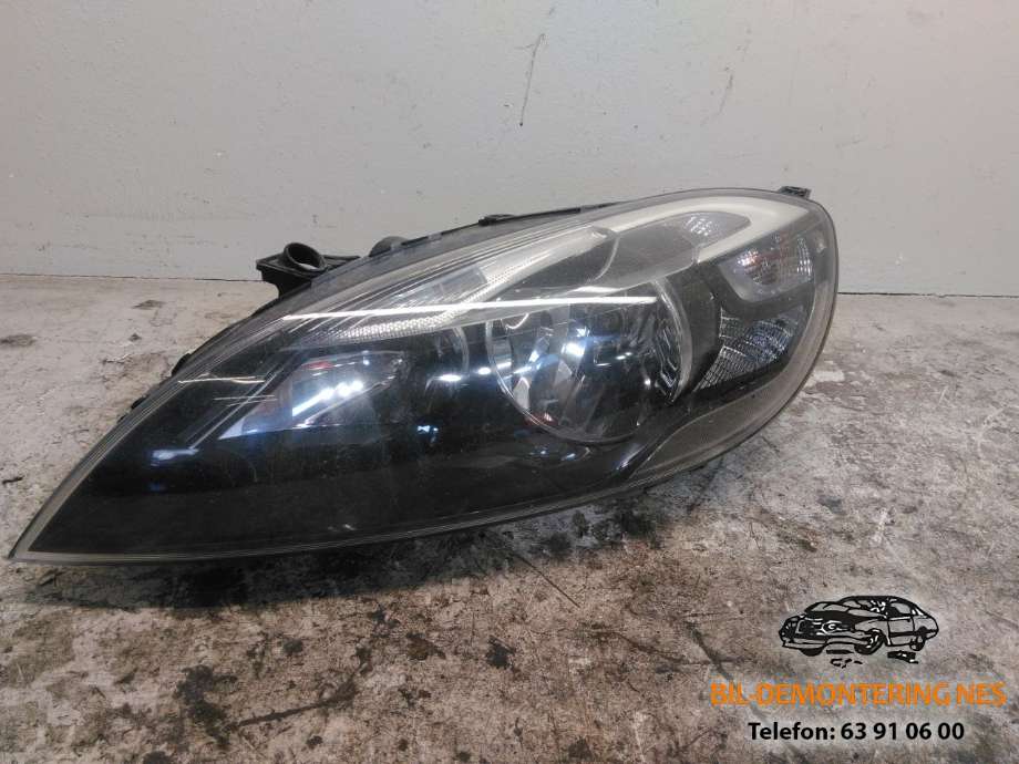 Frontlykt venstre halogen til Volvo V40, 2012-2019  (31283326)