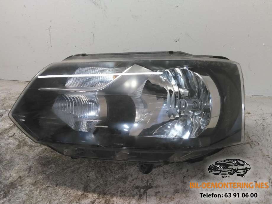 Frontlykt venstre halogen til VW Transporter / Caravelle 2009-2015 (Fase 2) (T5) (T5) (7E1 941 015 H|)