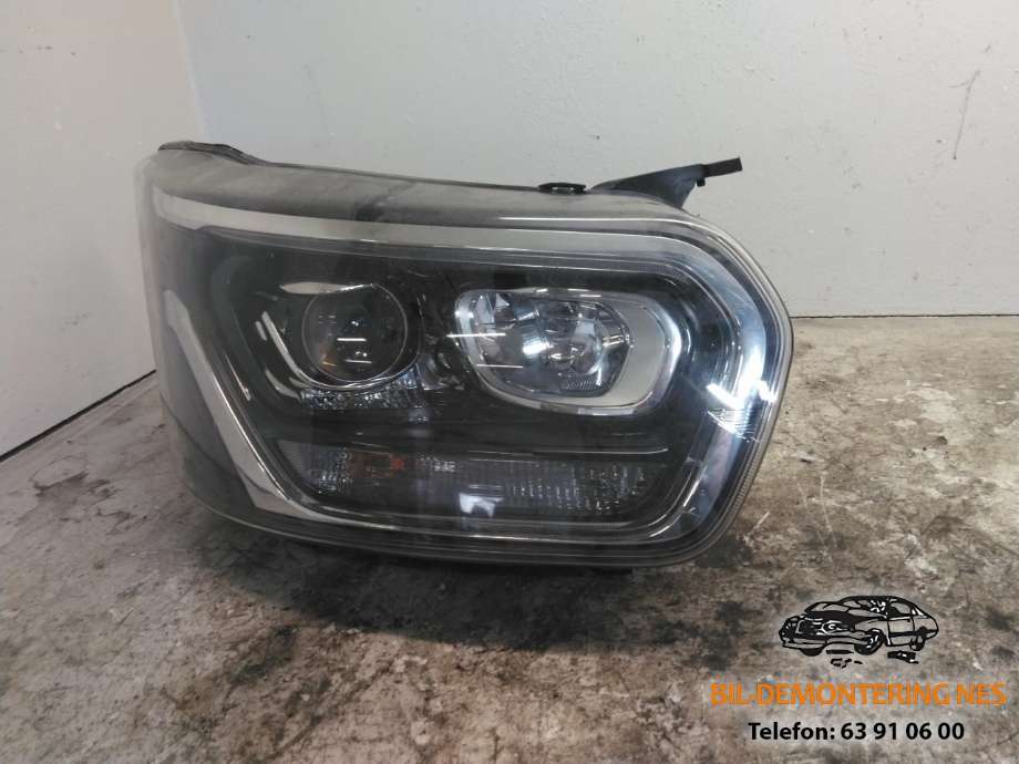 Frontlykt høyre xenon til Ford Transit 2014-->>  (01063099900010|KK31-13W029-DD|)