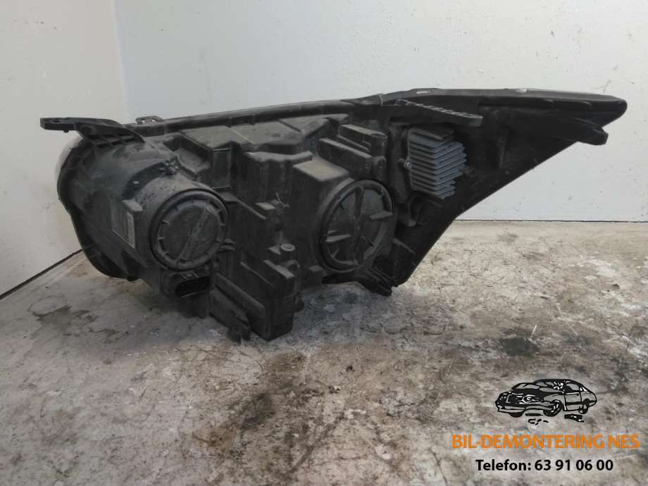Frontlykt høyre xenon til Ford Transit 2014-->>  (01063099900010|KK31-13W029-DD|)