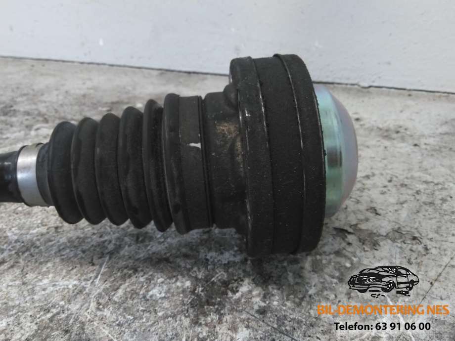 Drivaksel venstre foran, diesel/manuell til VW Caddy 2015-2020 (Type III, Fase 3)  
