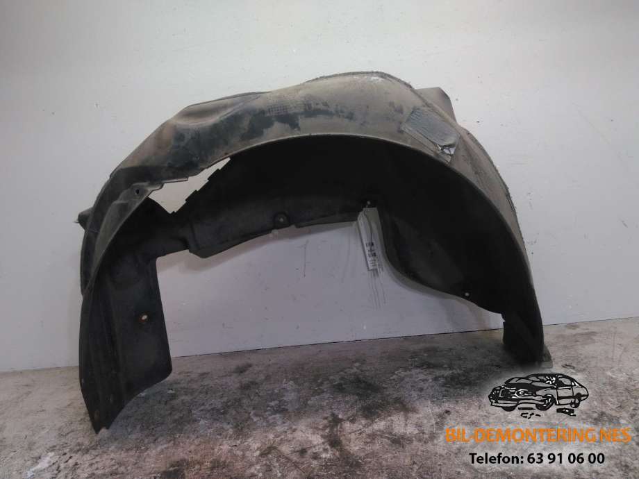 Skjerm locari høyre bak til BMW 5-Serie 2003-2010 (E60/E61) (E60/E61)
