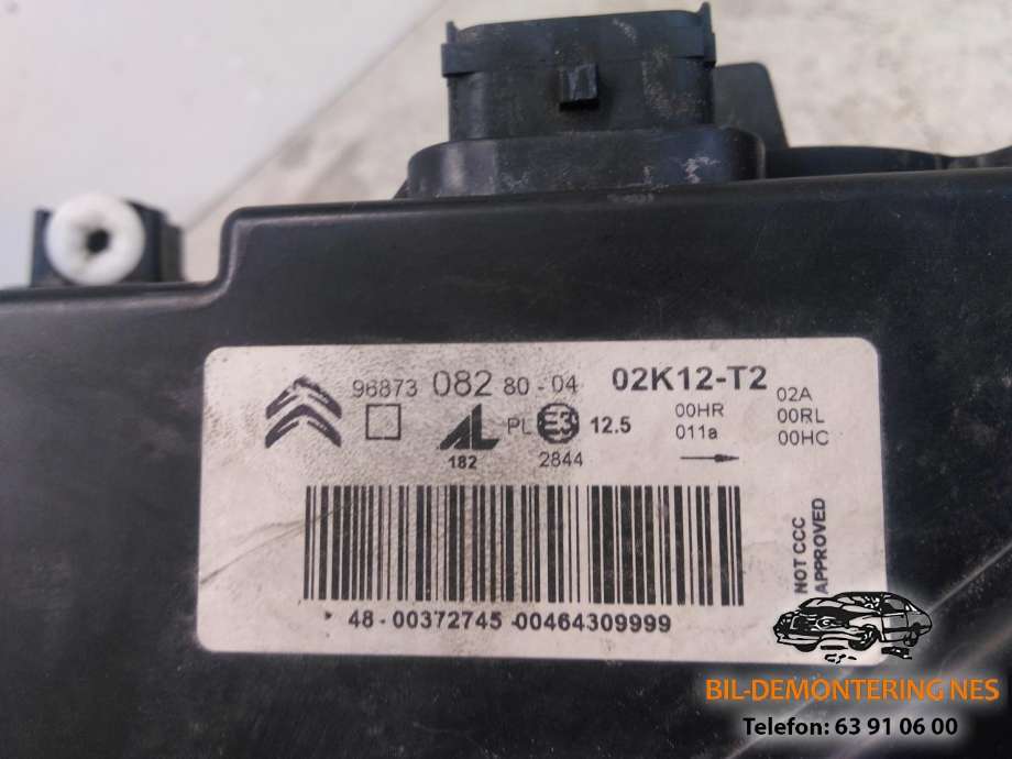 Frontlykt venstre halogen til Citroën C4 2011-2017 (Type II)
