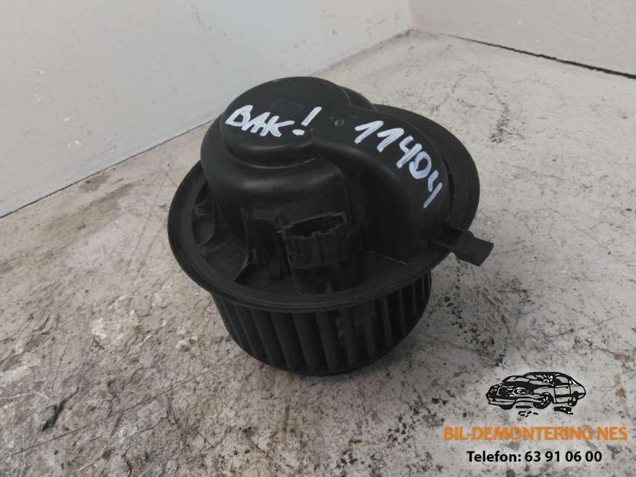 Varmeapparat motor bak til VW Transporter / Caravelle 2003-2009 (Fase 1) (T5) (T5) (52496500|)