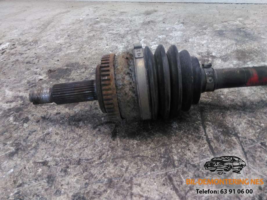 Drivaksel venstre foran, diesel/automat til Hyundai i40 2012-2017  