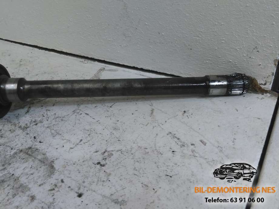 Drivaksel høyre foran, diesel/automat til BMW X3 2010-2017 (F25) (F25) (7598028|)