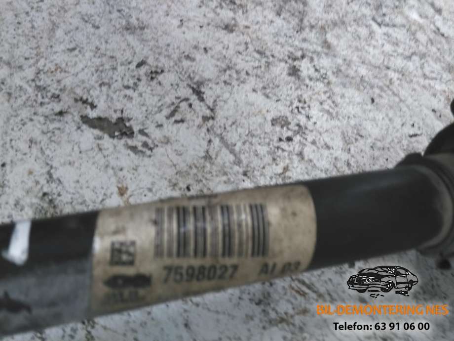 Drivaksel venstre foran, diesel/automat til BMW X3 2010-2017 (F25) (F25) (7598027|)
