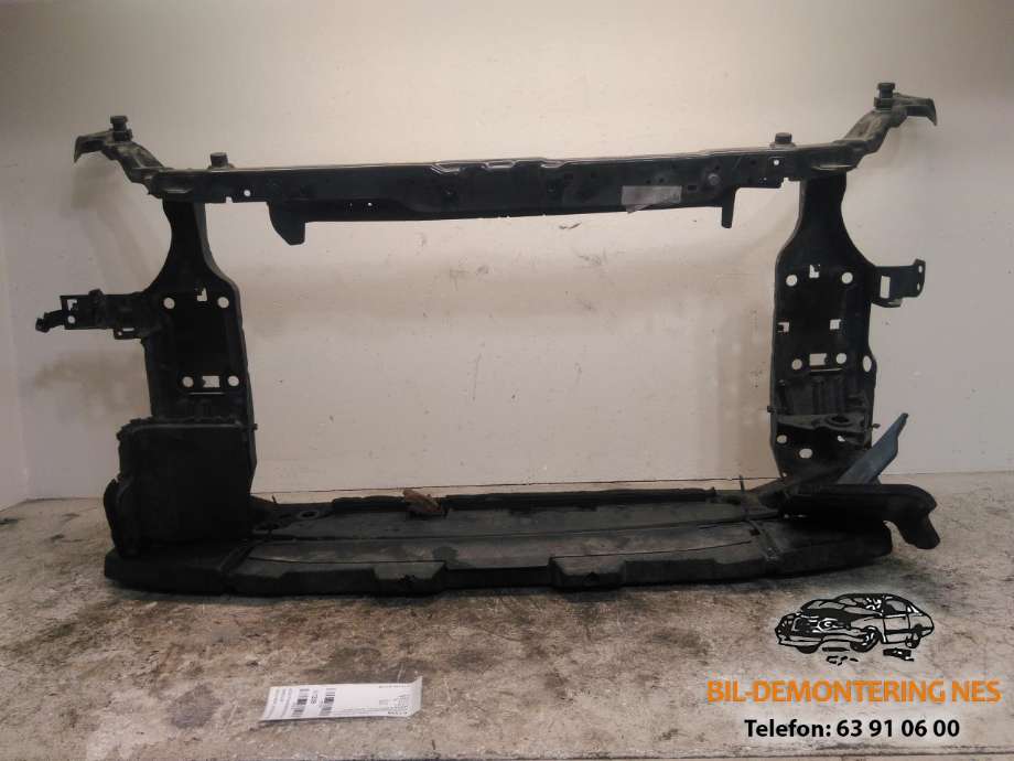Støtfangerforsterkning foran til Nissan Qashqai, 2010-2014 (Type I, Fase 2)  