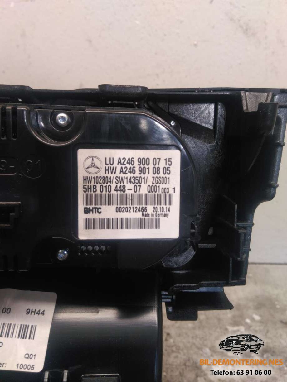Varmeapparat betjening til Mercedes GLA 2014-2020 (X156) (X156) (A2469000715|)