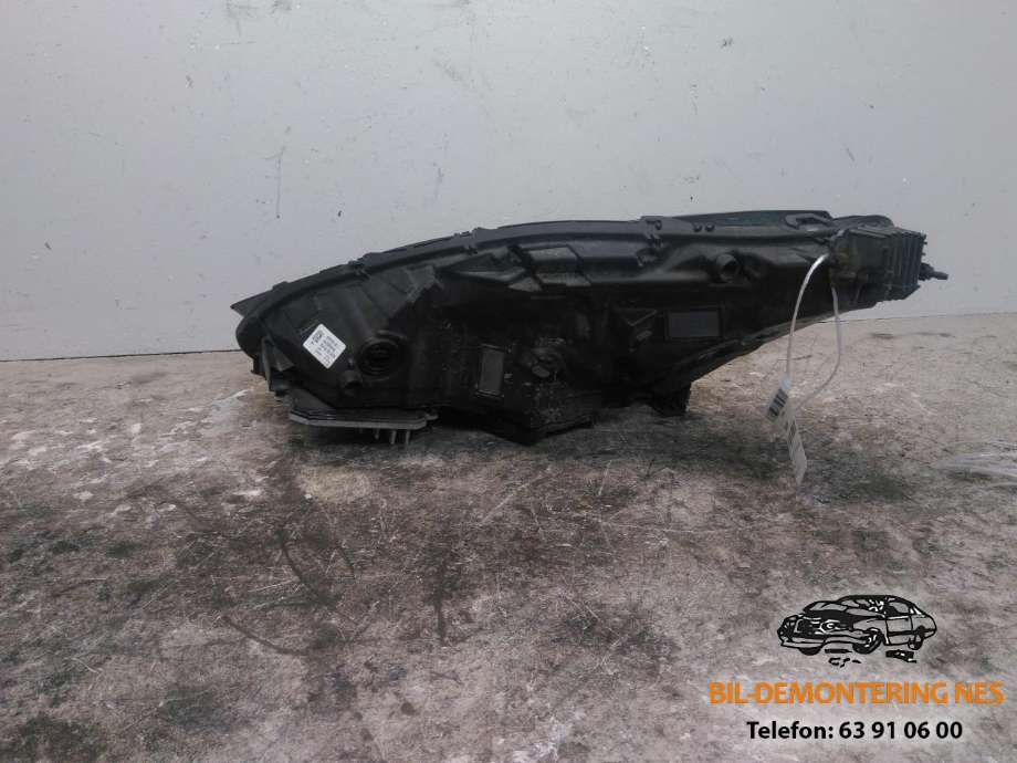 Frontlykt høyre full-LED til Tesla Model 3 2018-2023 (Fase 1)  
