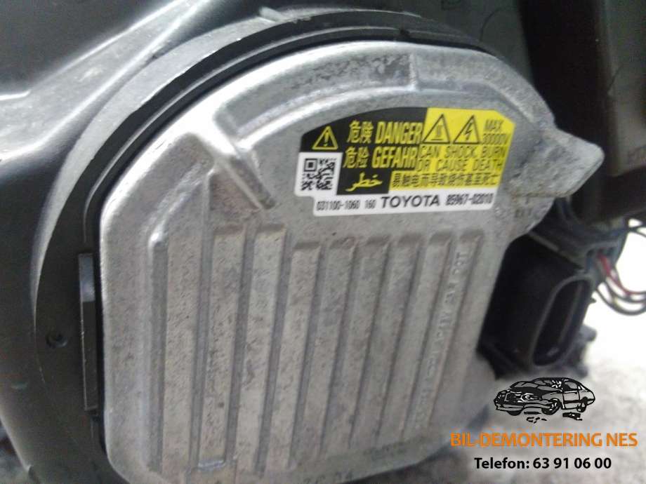 Frontlykt høyre full-LED til Toyota Avensis 2009-2015 (Type III, Fase 1)  (H296HR-AE|10000-17687|85967-02010)