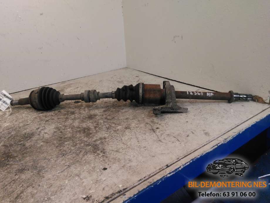 Drivaksel høyre foran, bensin/automat til Nissan Qashqai, 2014-2021 (Type II)
