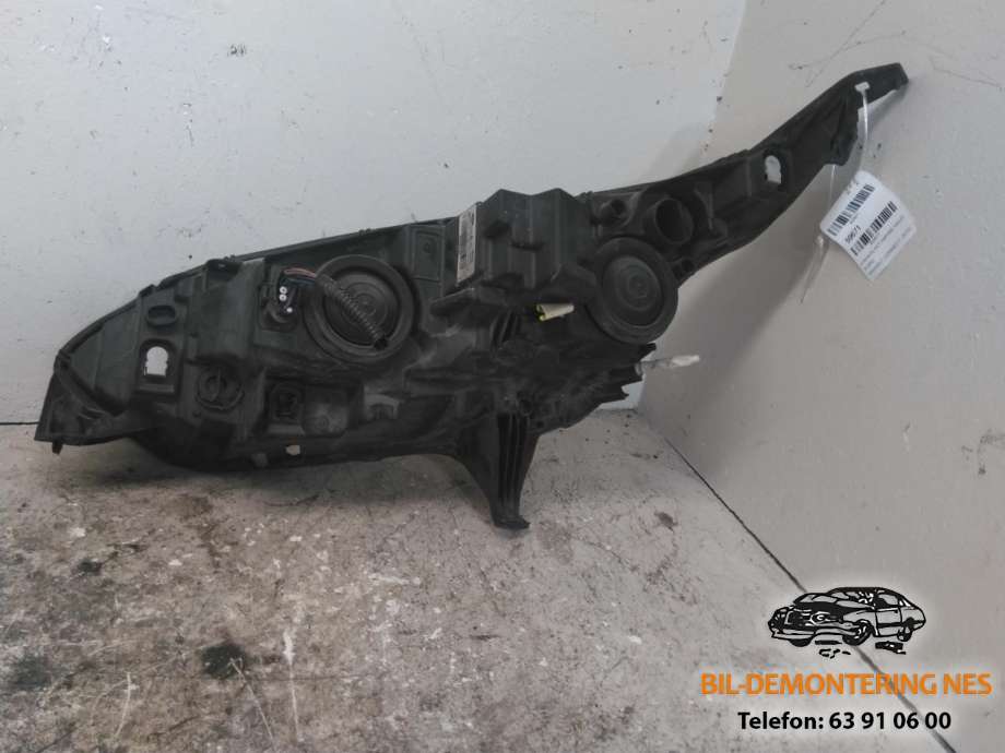 Frontlykt høyre halogen til Ford Transit Connect 2013-2018 Type II, Fase 1  (90070363|)